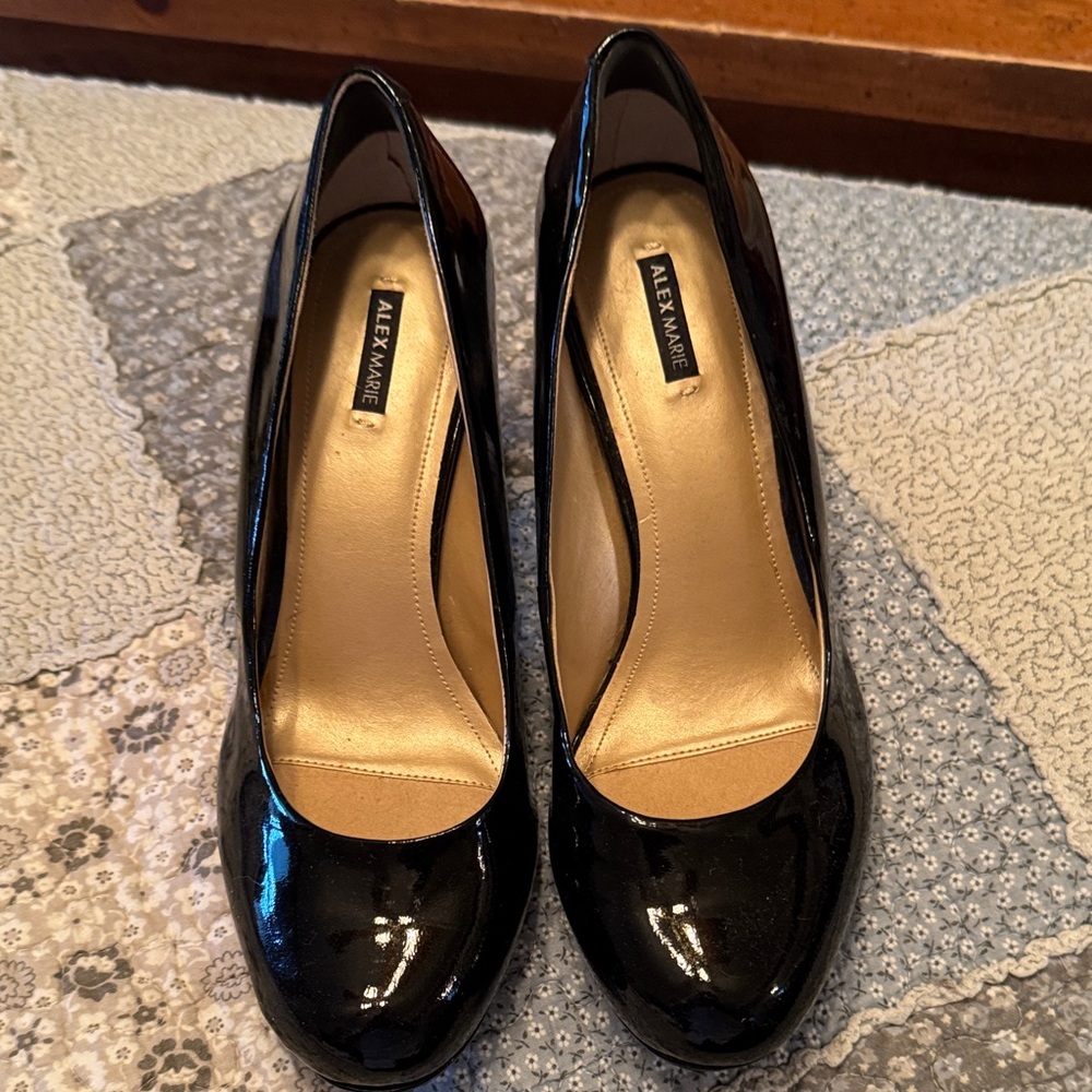 Alex Marie Glossy Black Heels